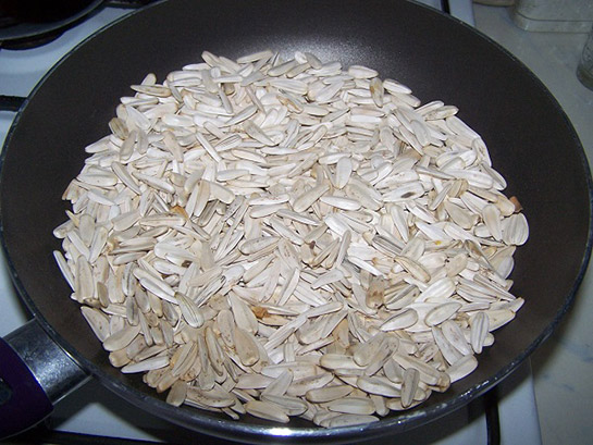 Çekirdek Kavurma Tarifi ve Malzemeleri